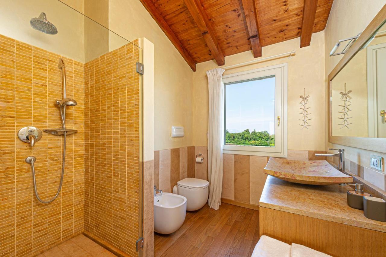 Villa Pratello Padenghe sul Garda Eksteriør billede